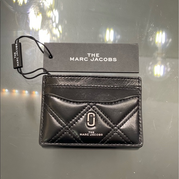 The Marc Jacobs Quilted Leather Card Case in Black - Picture 8 of 8